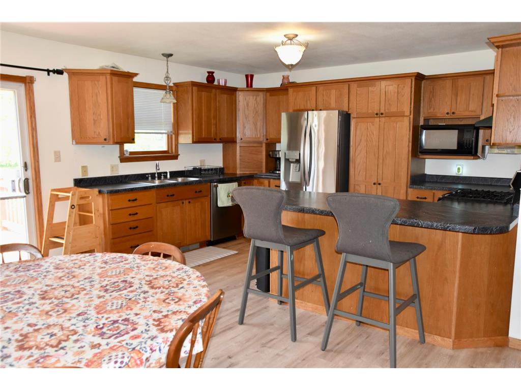 403 13th Avenue NE Sibley IA 51249 7085988 image10