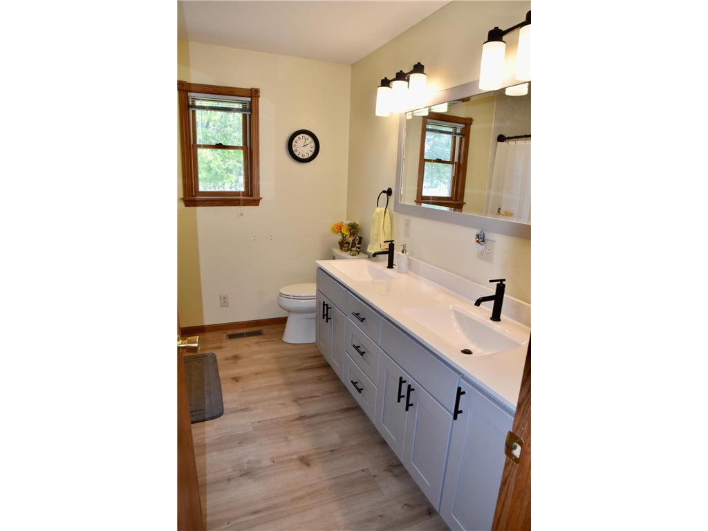 403 13th Avenue NE Sibley IA 51249 7085988 image31