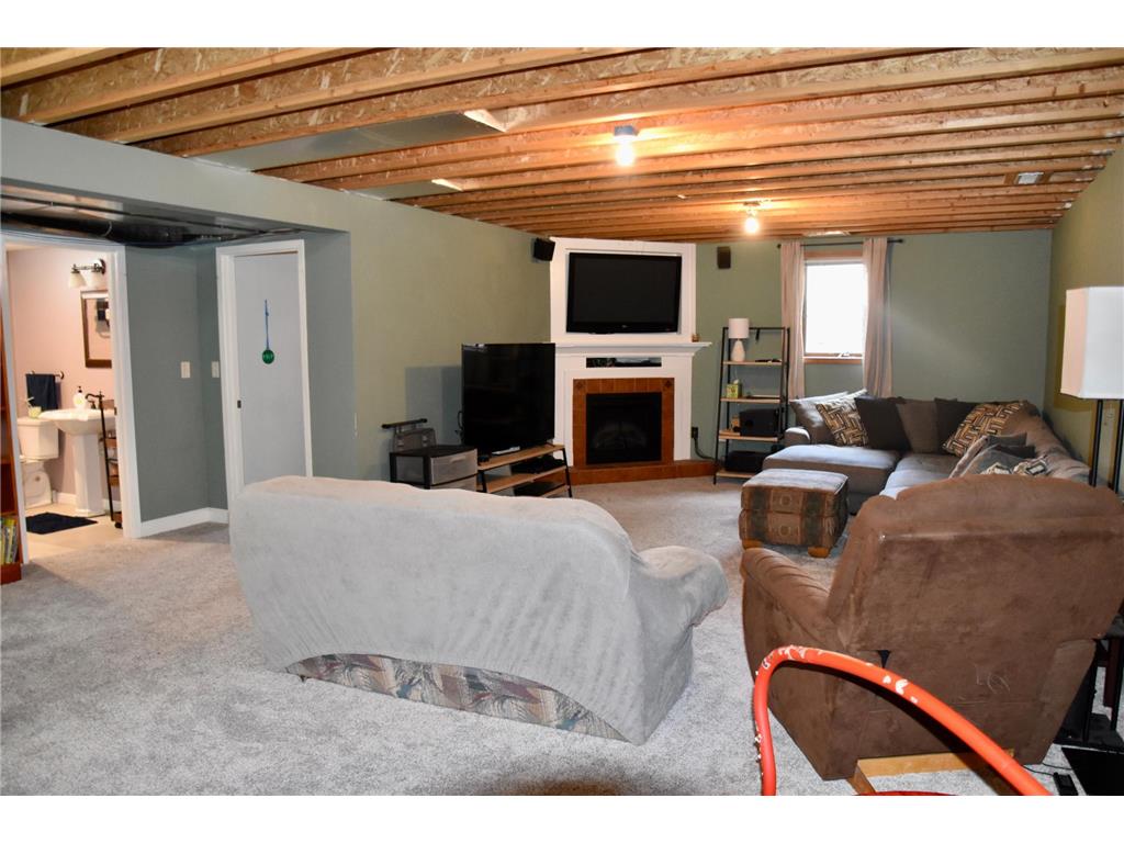 403 13th Avenue NE Sibley IA 51249 7085988 image37