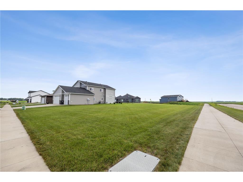 403 16th Street NE Dilworth MN 56529 7065945 image40