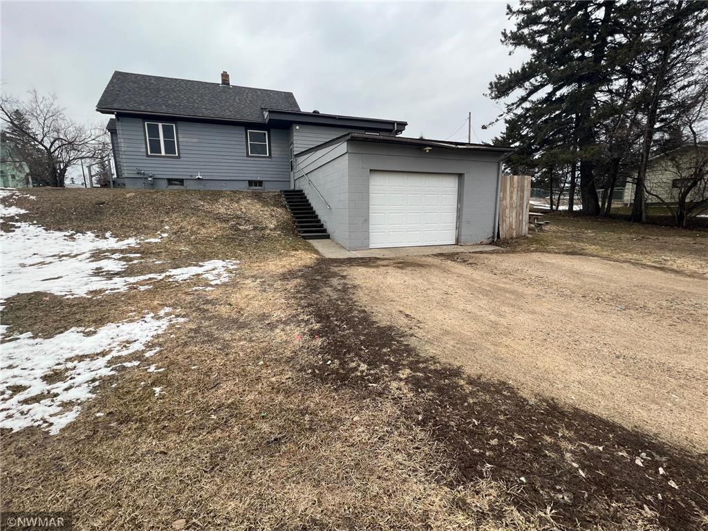 403 2nd Street SW, Bagley, MN, 56621 MLS 6182737 Edina Realty