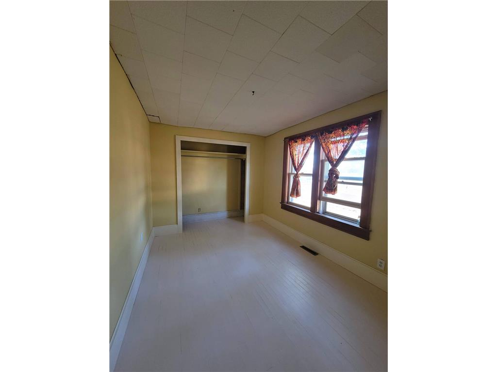 403 2nd Street Shell Lake WI 54871 6803436 image10