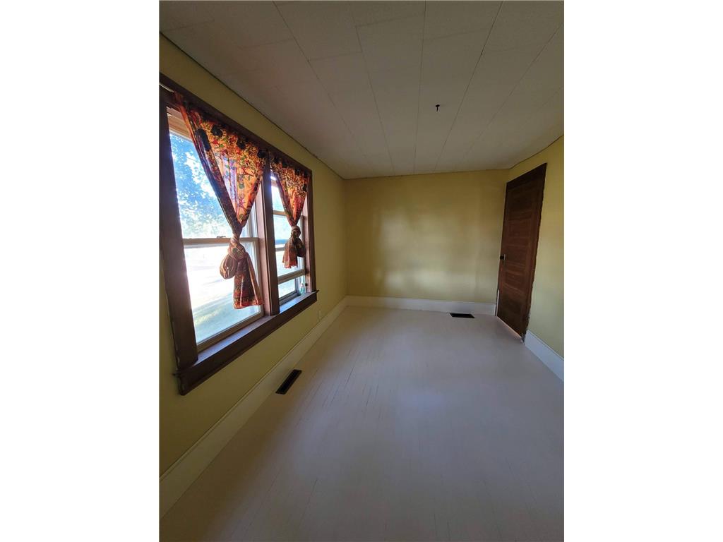 403 2nd Street Shell Lake WI 54871 6803436 image11