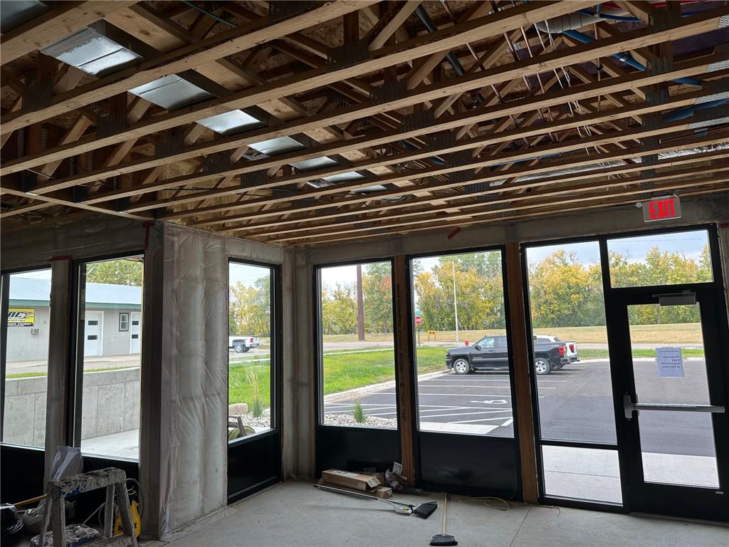 403 3rd Avenue E #Suite 3 Alexandria MN 56308 - Agnes 6672343 image5