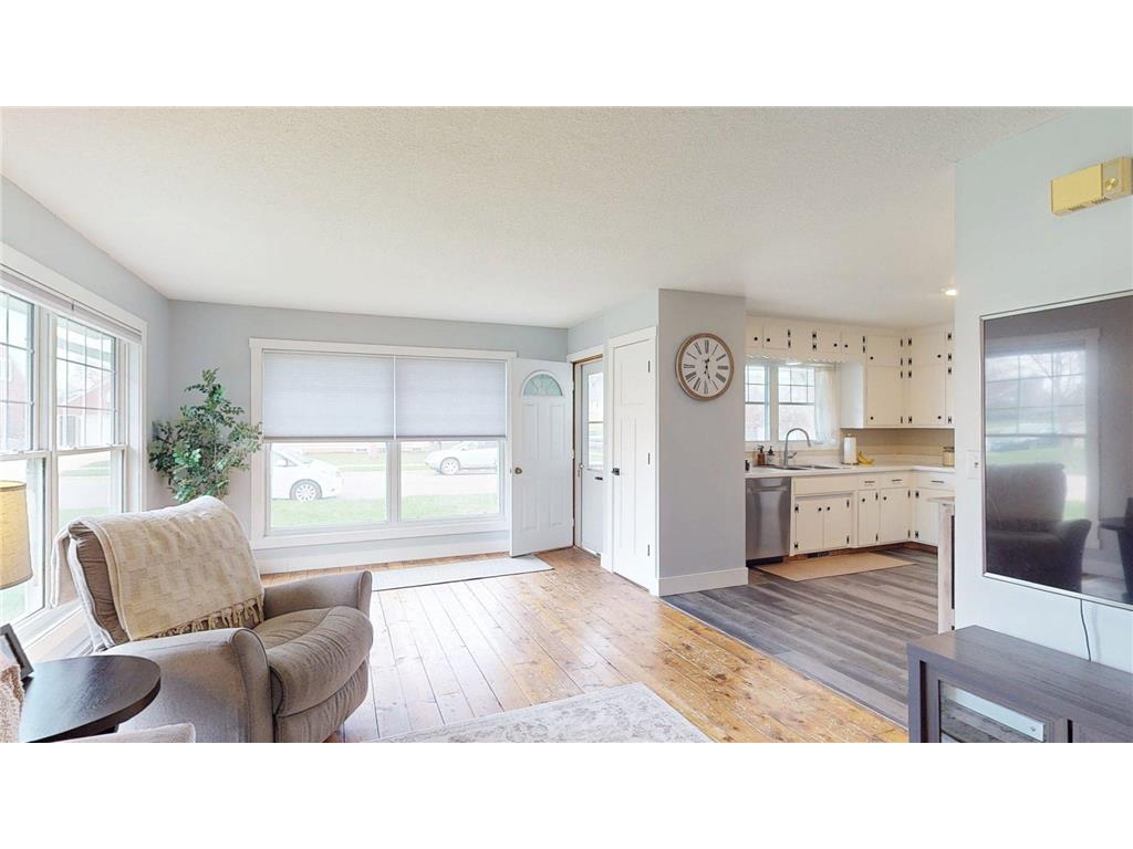 403 3rd Avenue SE Pine Island MN 55963 7060359 image2