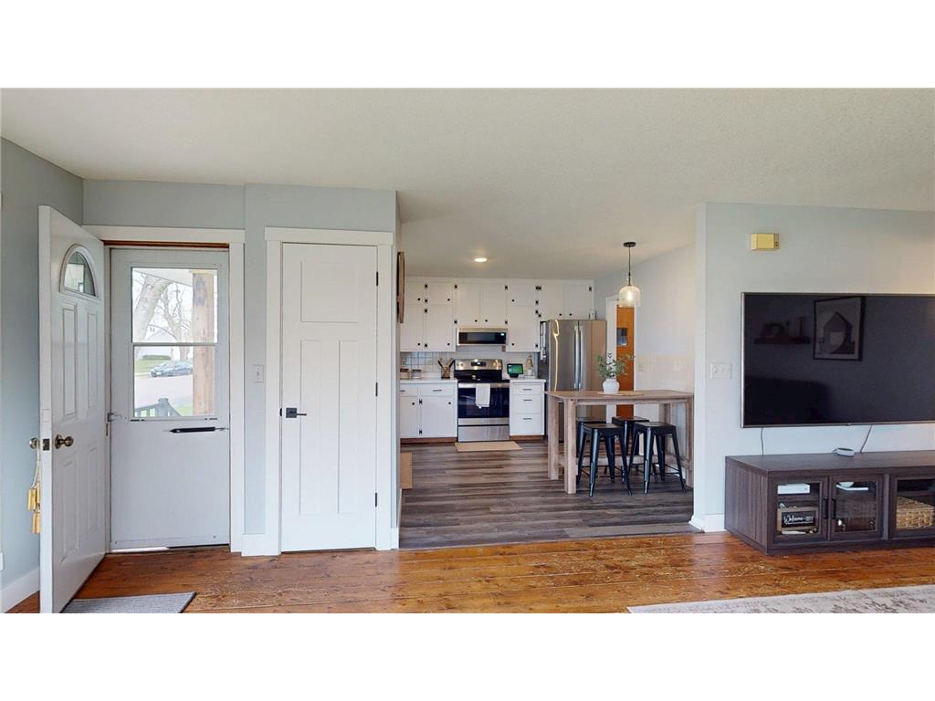 403 3rd Avenue SE Pine Island MN 55963 7060359 image3