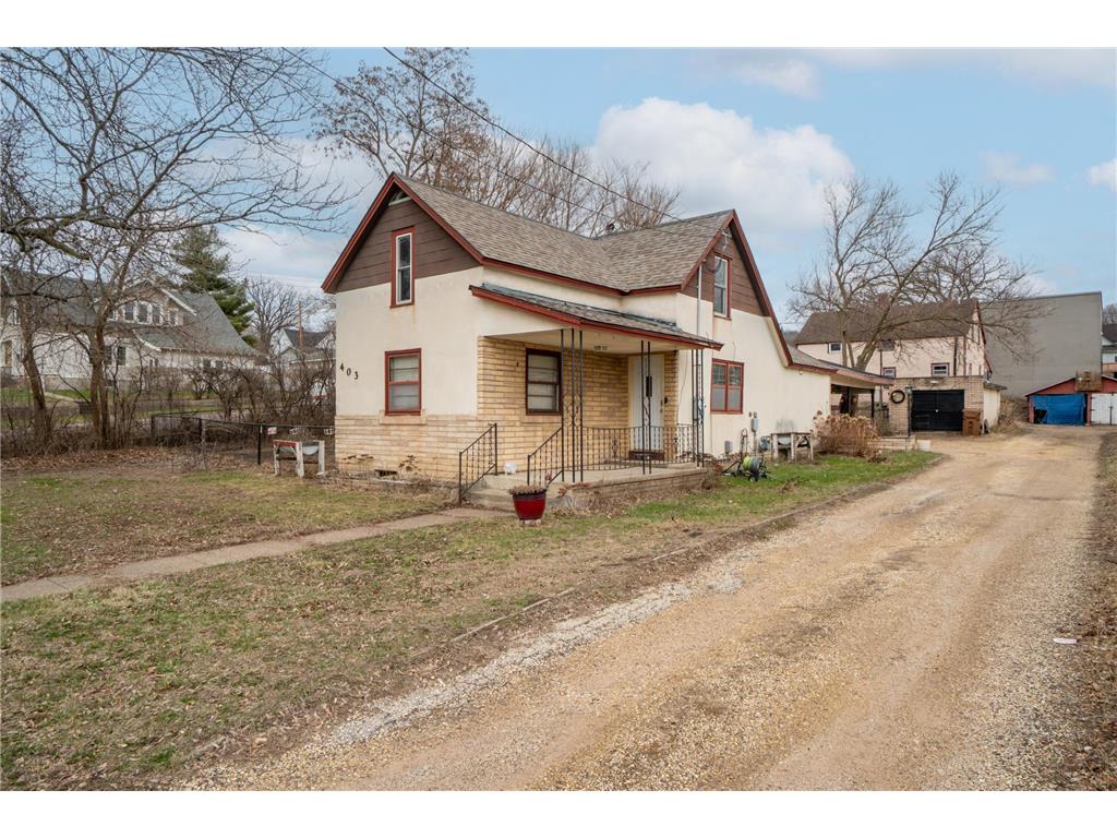 403 4th Avenue E Durand WI 54736 6704988 image1