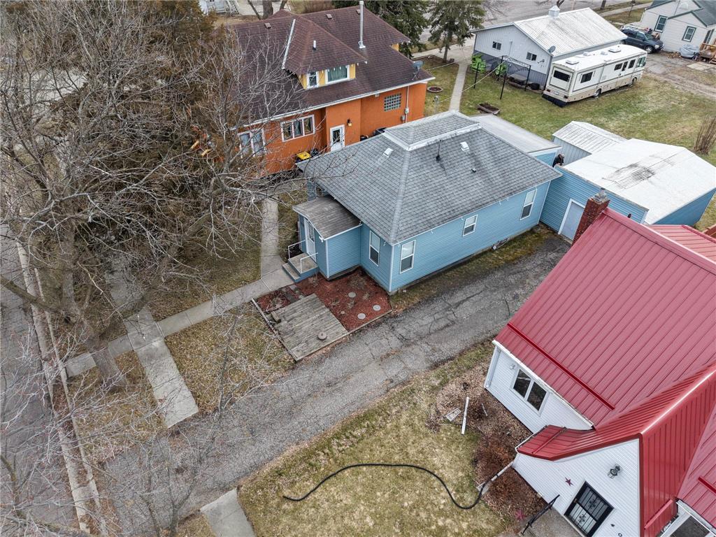 403 4th Street Danube MN 56230 7036899 image2