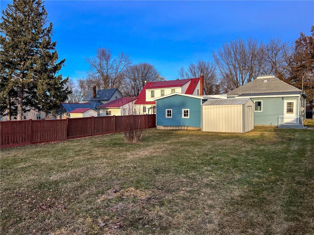 403 4th Street Danube MN 56230 7036899 image29