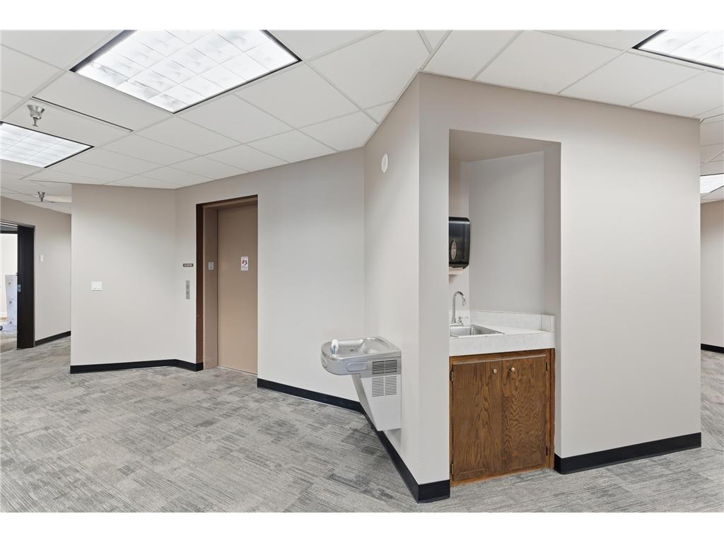 403 4th Street NW Bemidji MN 56601 7015866 image23