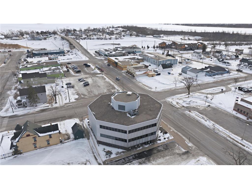 403 4th Street NW Bemidji MN 56601 7015866 image6