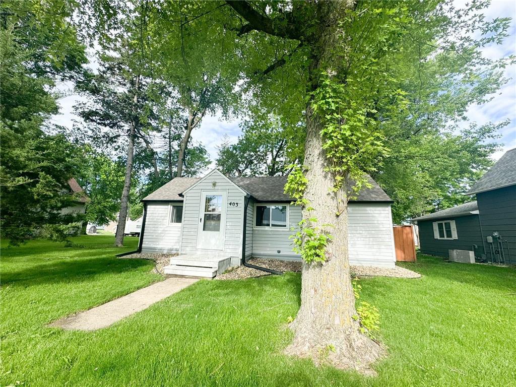 403 5th Avenue Wilmont MN 56185 6536066 image1