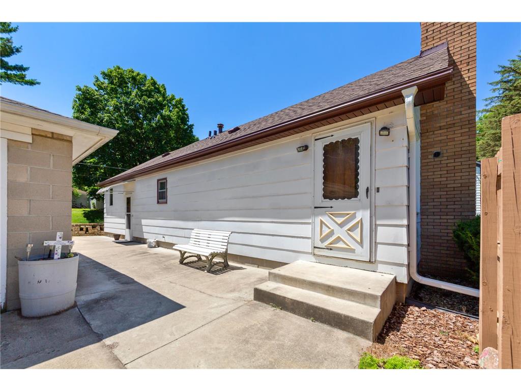 403 9th Street W Northfield MN 55057 7111031 image5