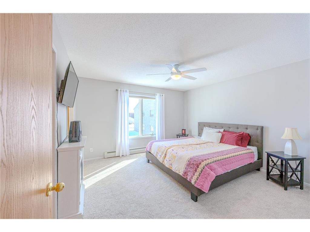 403 Clausen Avenue SW #5 Bemidji MN 56601 - Irving 7026845 image16