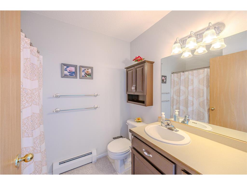 403 Clausen Avenue SW #5 Bemidji MN 56601 - Irving 7026845 image20