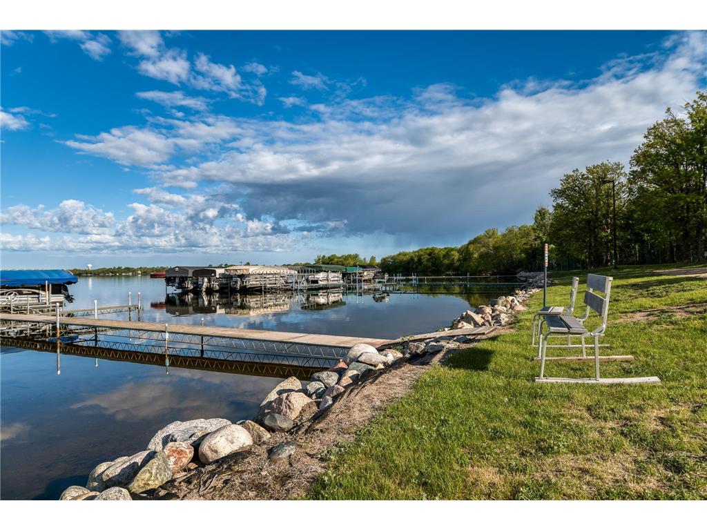403 Clausen Avenue SW #5 Bemidji MN 56601 - Irving 7026845 image25