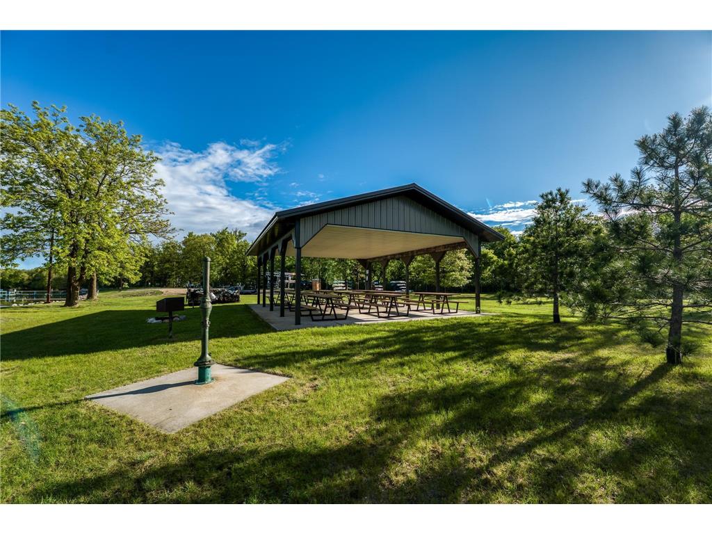 403 Clausen Avenue SW #5 Bemidji MN 56601 - Irving 7026845 image28