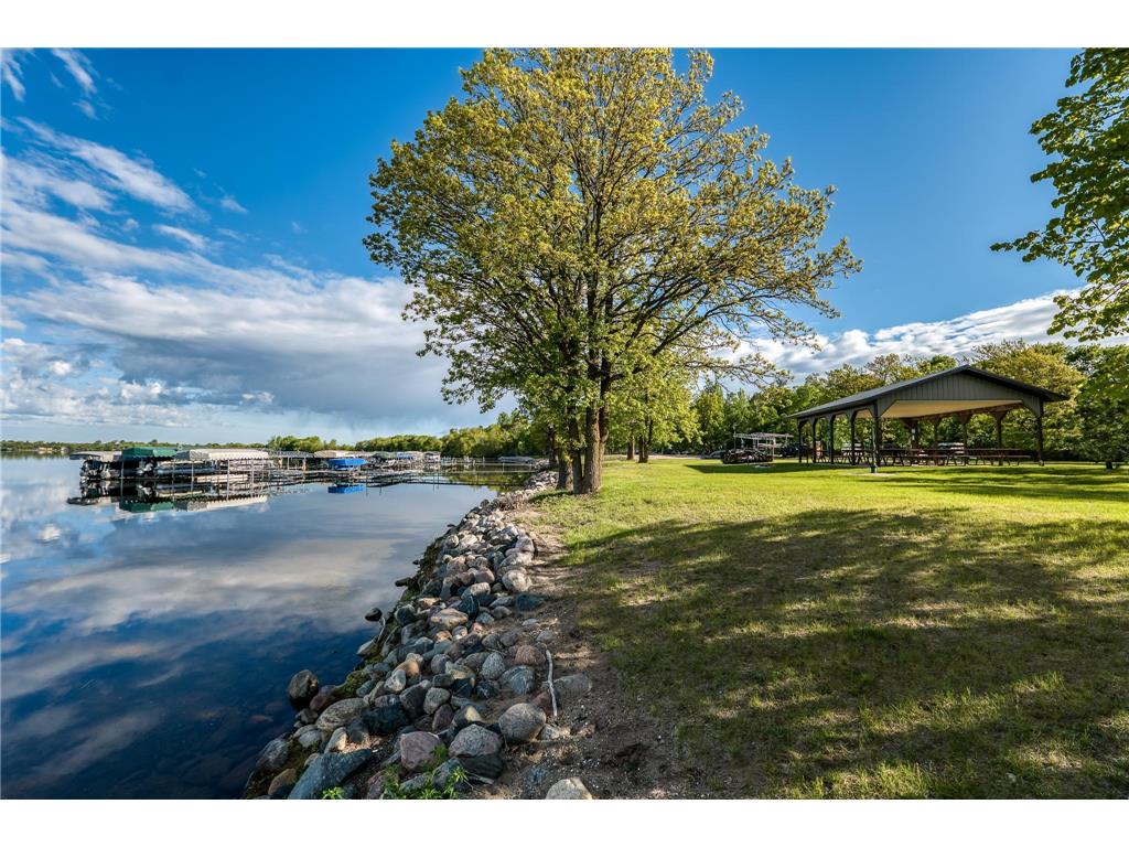 403 Clausen Avenue SW #5 Bemidji MN 56601 - Irving 7026845 image30