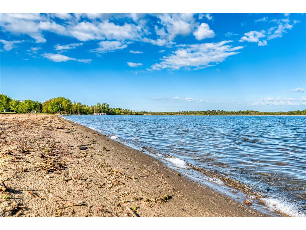 403 Clausen Avenue SW #5 Bemidji MN 56601 - Irving 7026845 image36