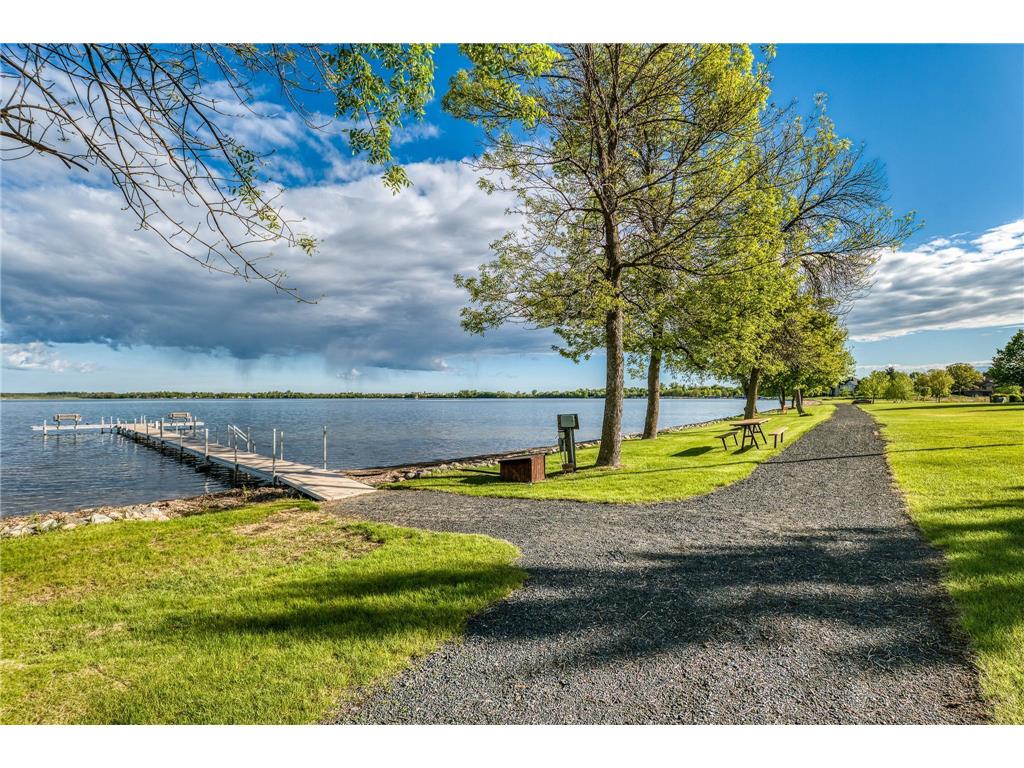403 Clausen Avenue SW #5 Bemidji MN 56601 - Irving 7026845 image39