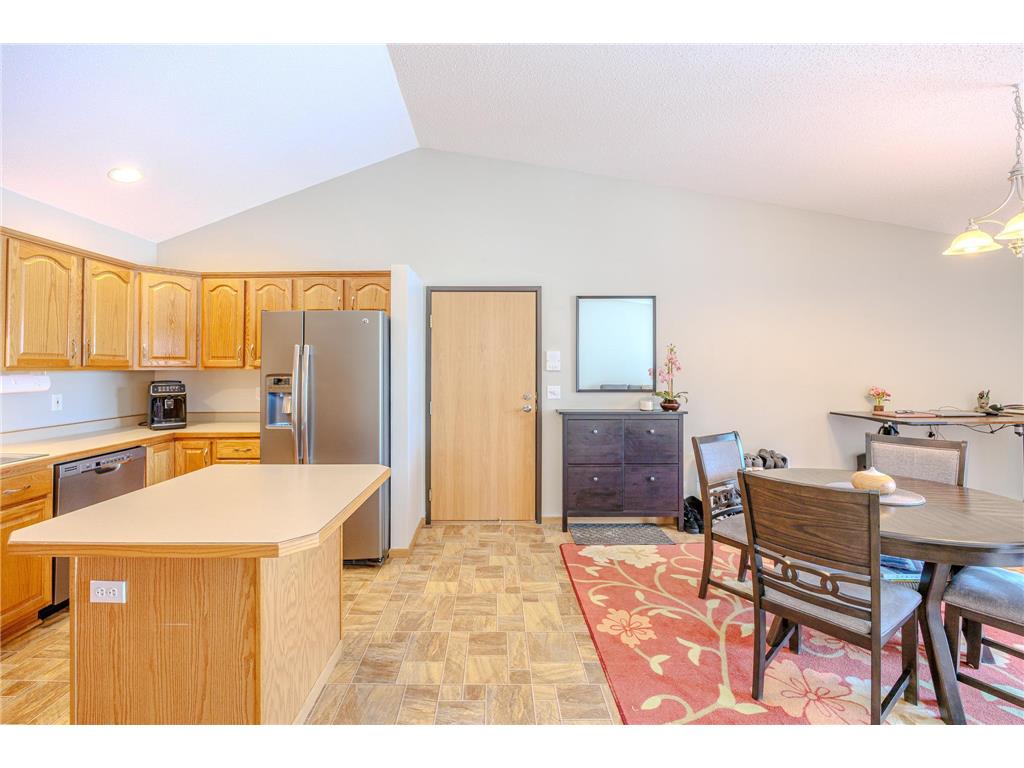 403 Clausen Avenue SW #5 Bemidji MN 56601 - Irving 7026845 image4