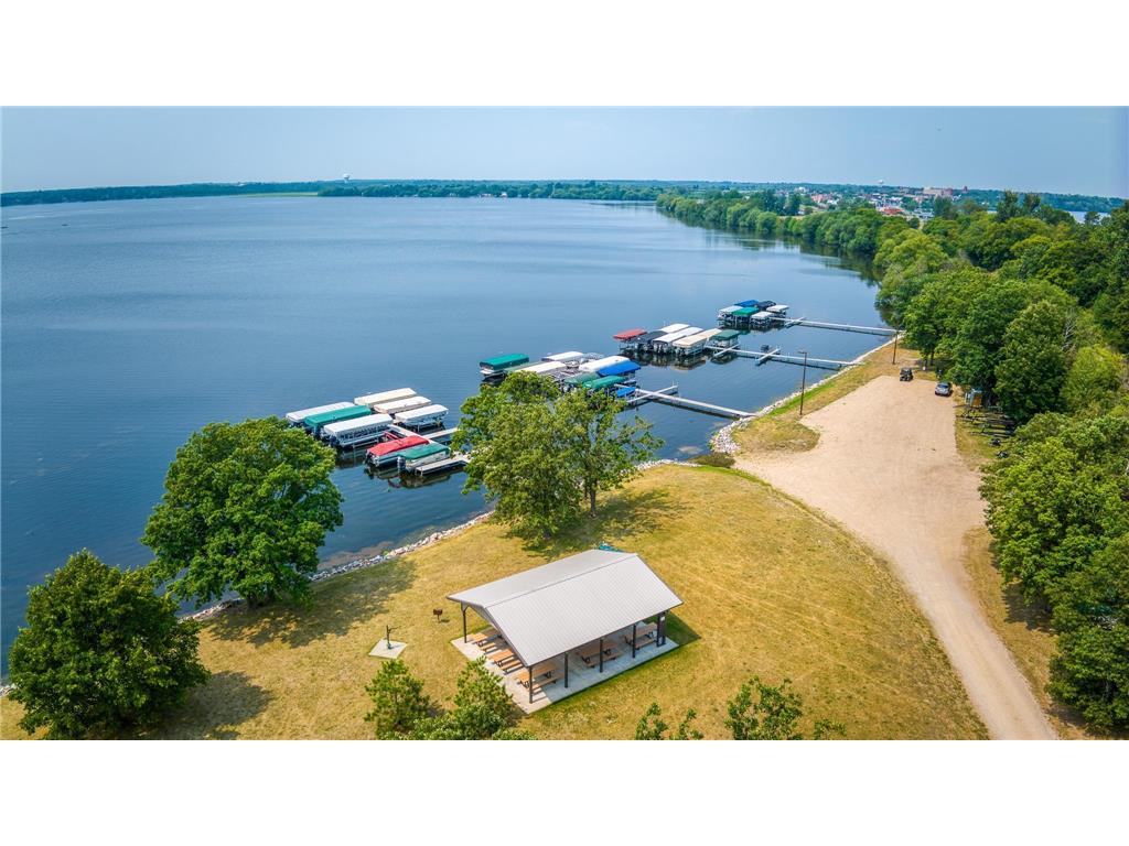 403 Clausen Avenue SW #5 Bemidji MN 56601 - Irving 7026845 image52