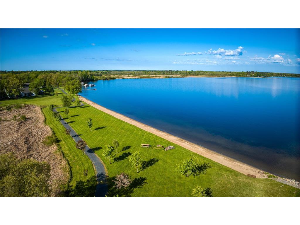 403 Clausen Avenue SW #5 Bemidji MN 56601 - Irving 7026845 image61
