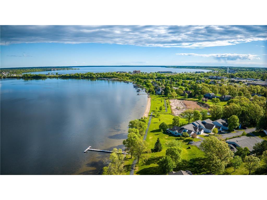 403 Clausen Avenue SW #5 Bemidji MN 56601 - Irving 7026845 image64