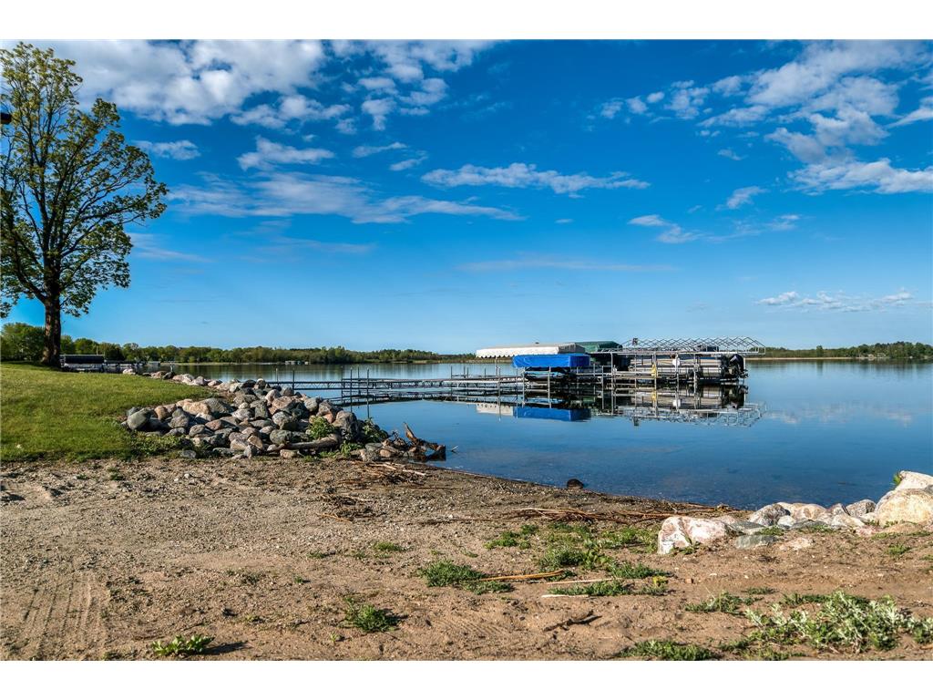 403 Clausen Avenue SW #5 Bemidji MN 56601 - Irving 7026845 image66