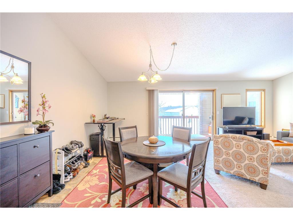 403 Clausen Avenue SW #5 Bemidji MN 56601 - Irving 7026845 image7
