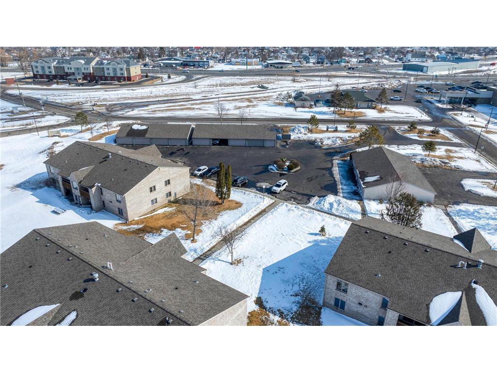 403 Clausen Avenue SW #5 Bemidji MN 56601 - Irving 7026845 image81
