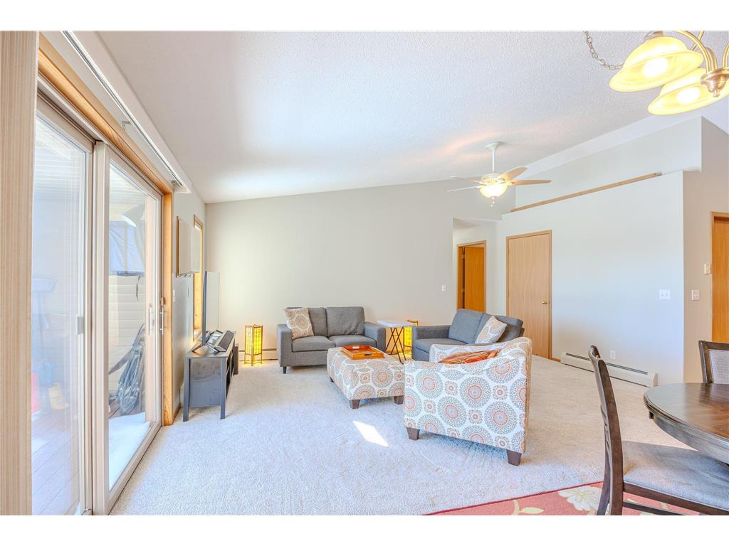 403 Clausen Avenue SW #5 Bemidji MN 56601 - Irving 7026845 image9