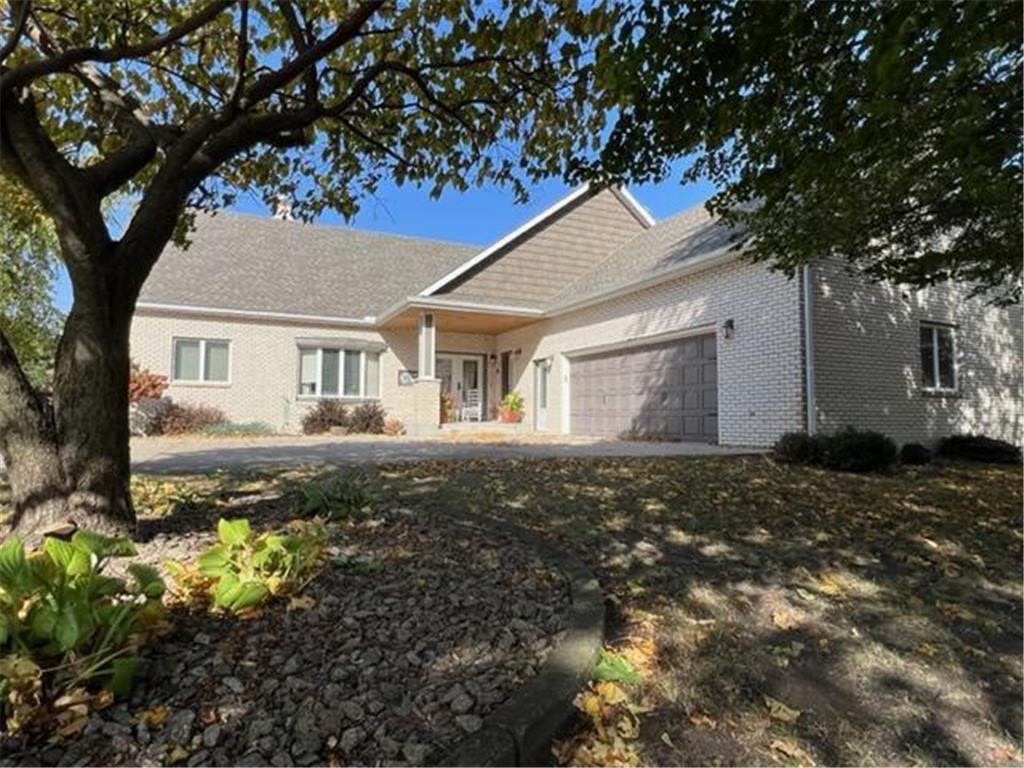 403 E Butler Street, Litchfield, MN, 55355 MLS 6322875 Edina Realty