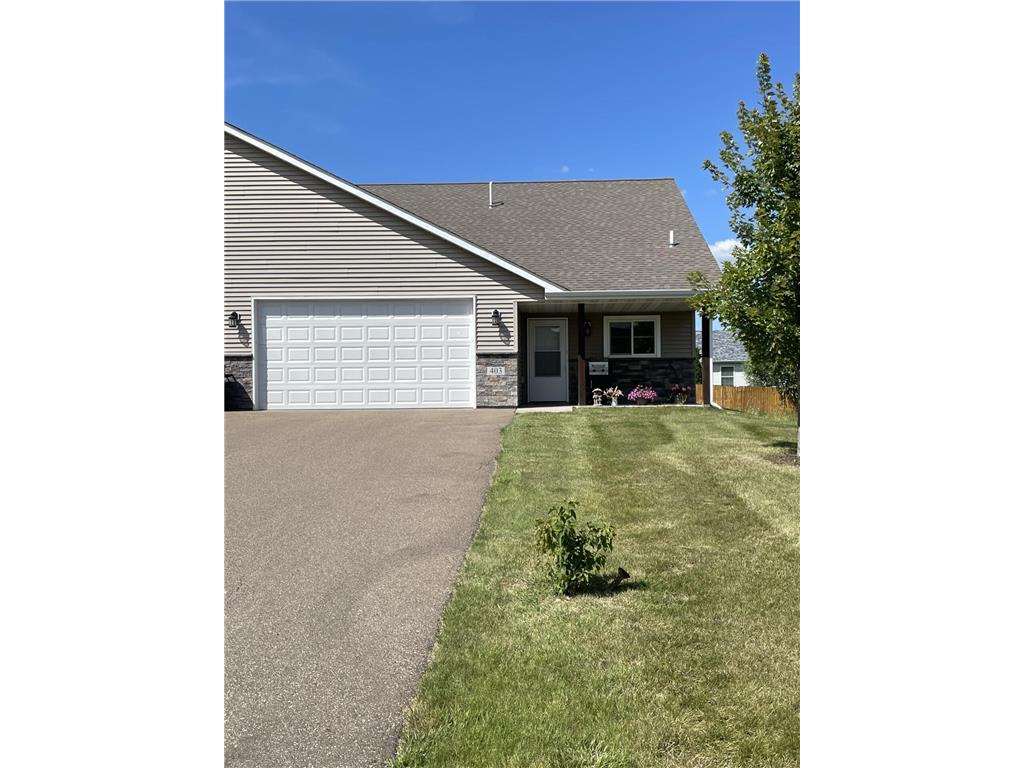403 E Cheyenne Street Roberts WI 54023 6658928 image1