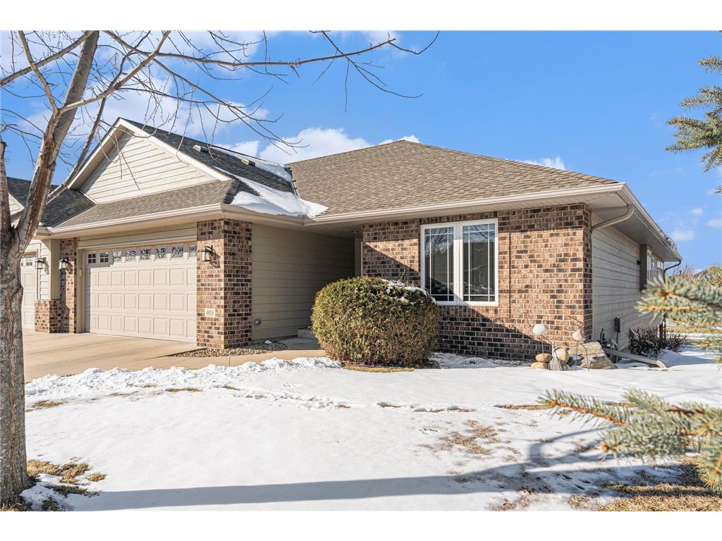 403 Flag Boulevard NE New Prague MN 56071 7023428 image1