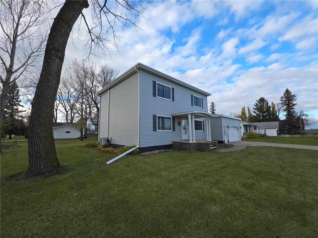 403 Lake Street Oslo MN 56744 6812591 image5