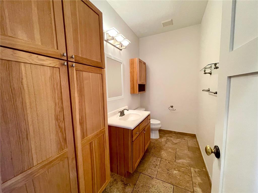 403 Monroe Avenue S Edina MN 55343 7053442 image12