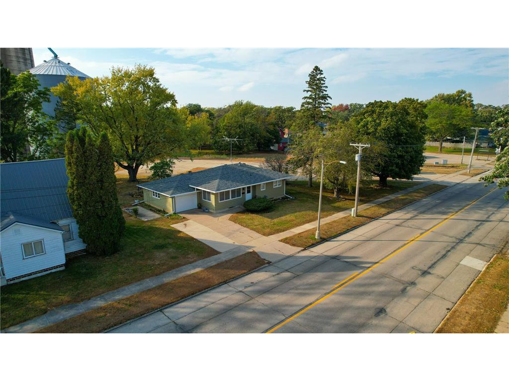 403 N Lake Street Lake Mills IA 50450 6805836 image30