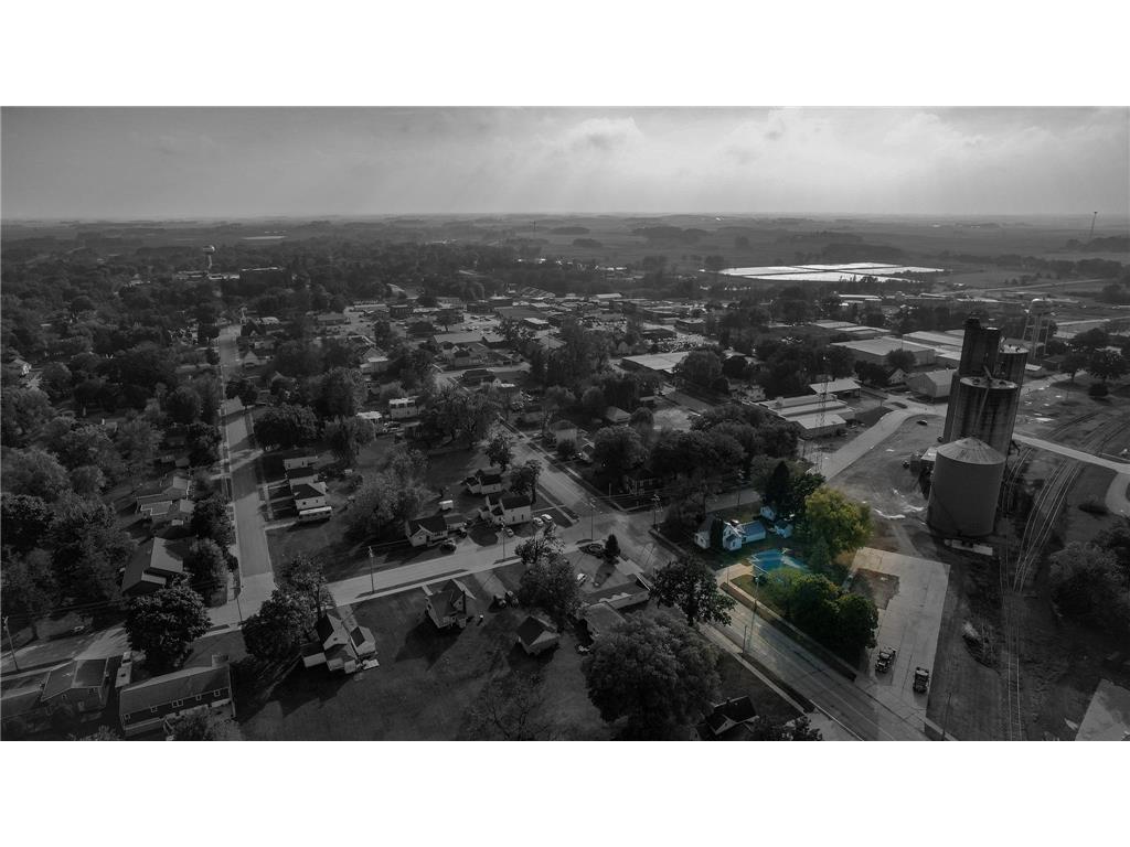 403 N Lake Street Lake Mills IA 50450 6805836 image34