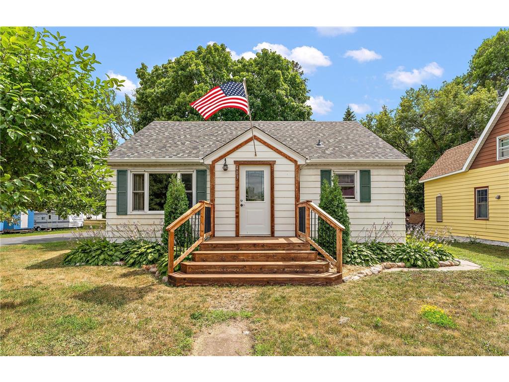 403 Pacific Avenue, Waverly, MN 55390 MLS 6391502 Edina Realty