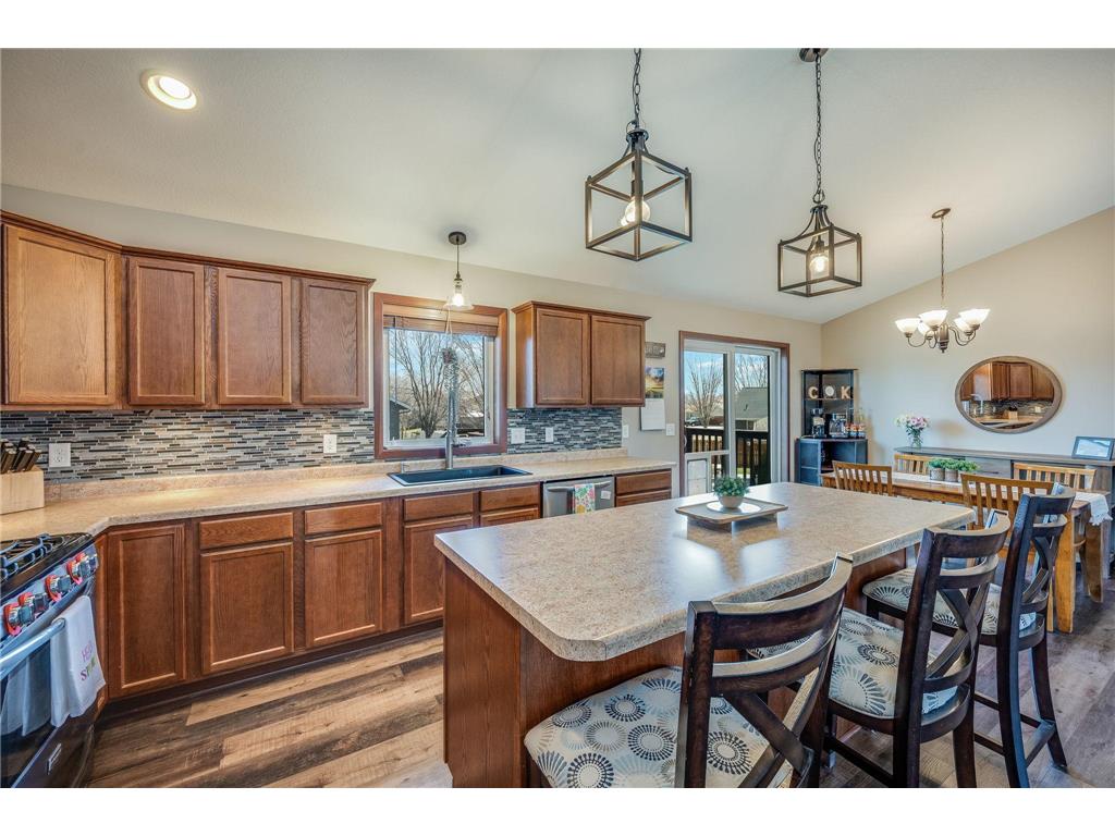 403 Perry Street Eagle Lake MN 56024 7049719 image11