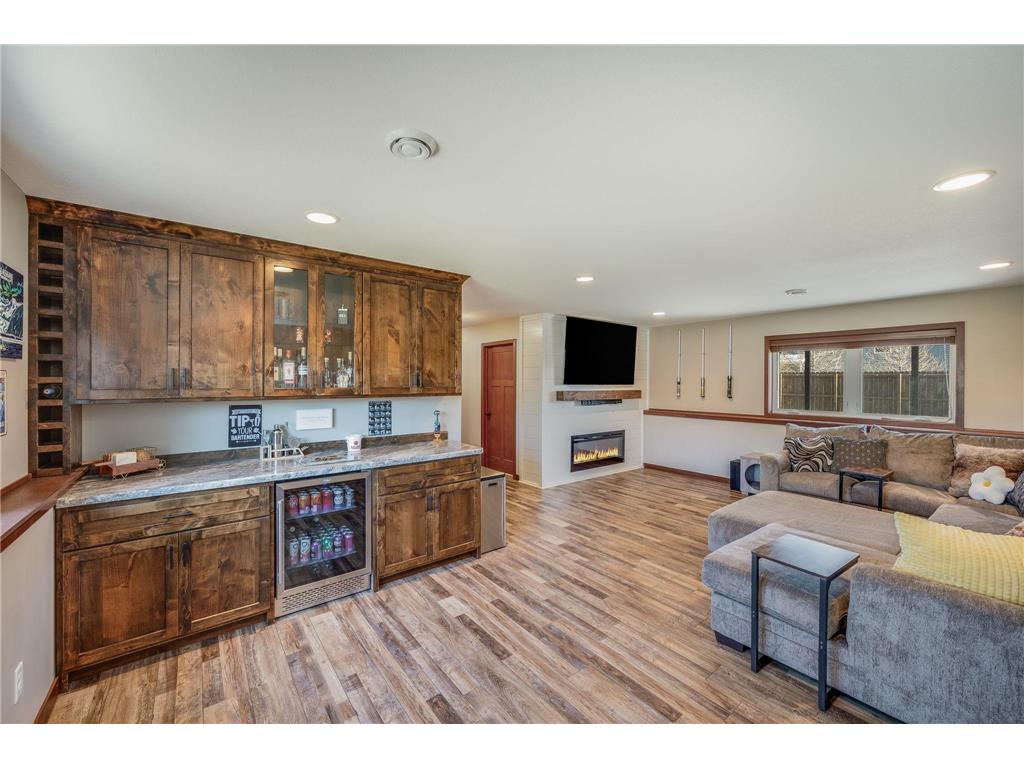403 Perry Street Eagle Lake MN 56024 7049719 image20