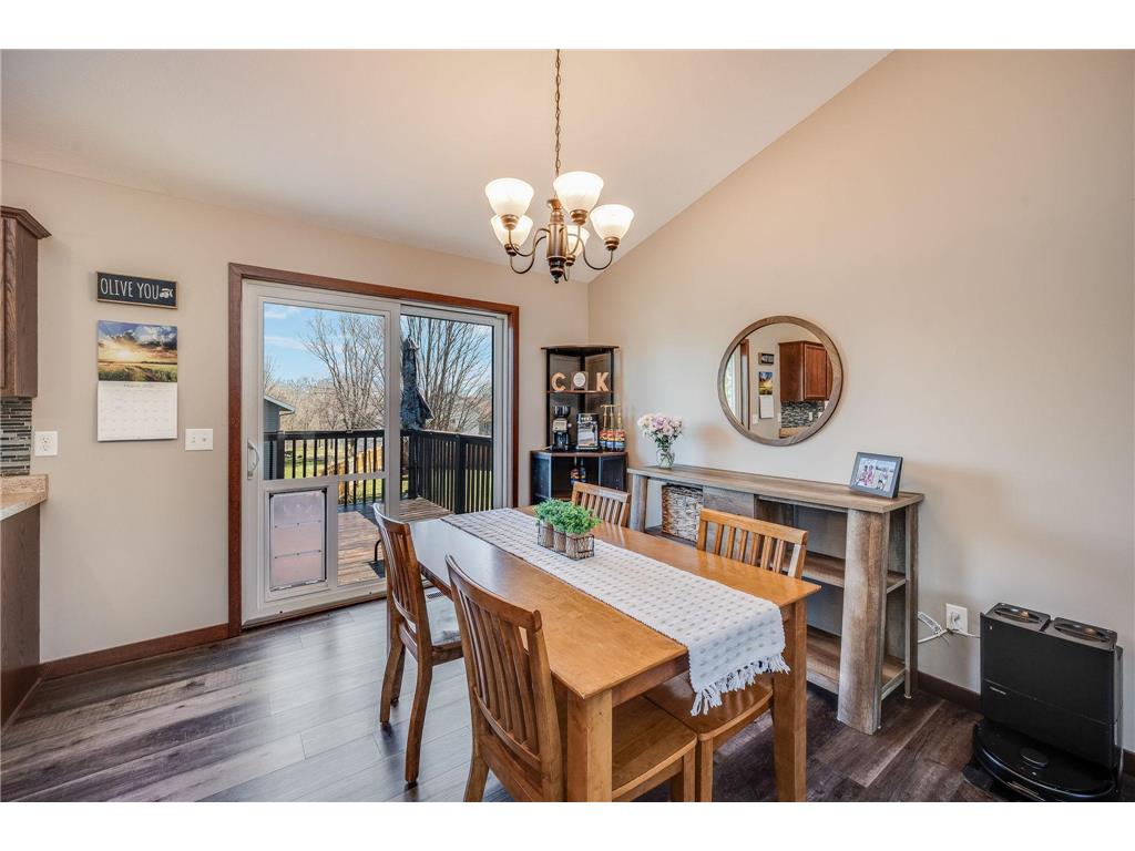 403 Perry Street Eagle Lake MN 56024 7049719 image8