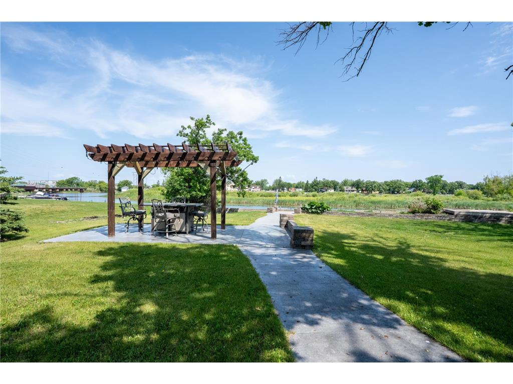 403 Riverview Drive SE Warroad MN 56763 - Warroad River - East Branch 6741572 image5