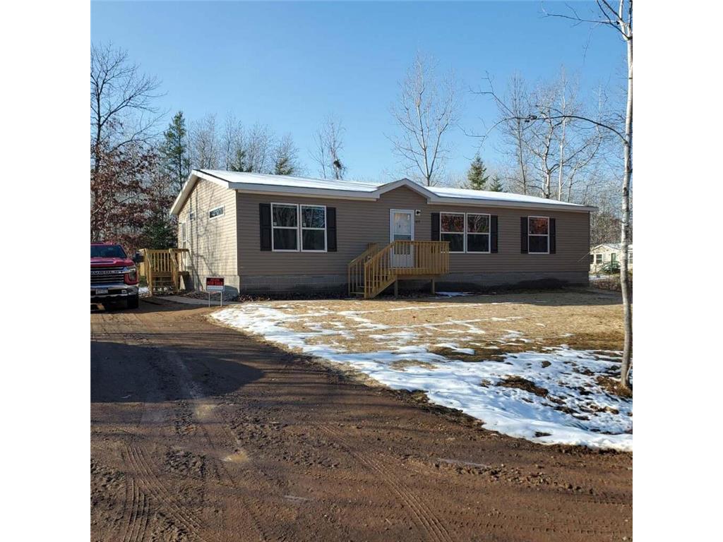 403 Sullivan Avenue S Hinckley MN 55037 6626632 image1