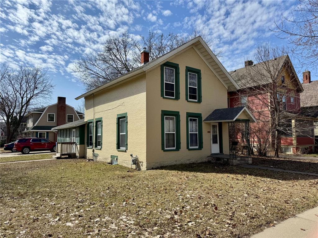 403 W (6th) Broadway Street Winona MN 55987 7033755 image1