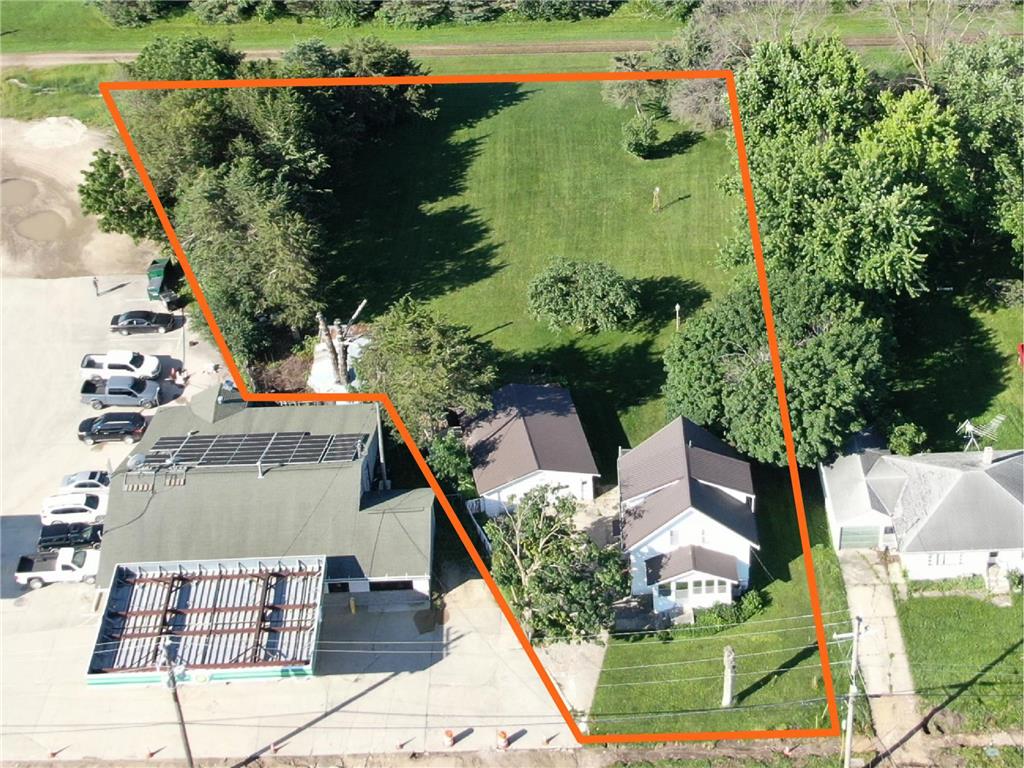 403 W Main Street Le Roy MN 55951 6546683 image1