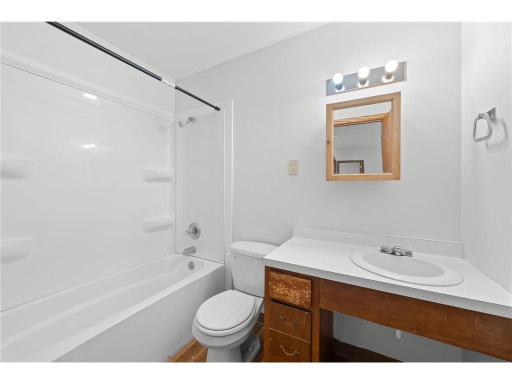 403 W Saint George Avenue Grantsburg WI 54840 6674661 image17