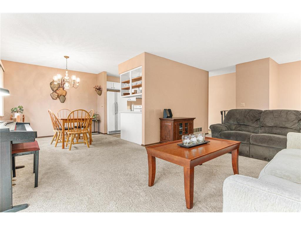 403 Whispering Lane Hastings MN 55033 6529557 image1