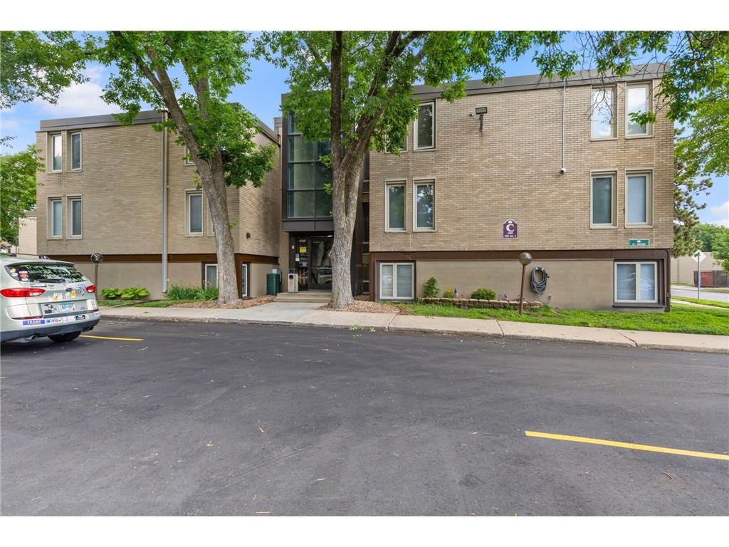 4030 15th Avenue S #10C Minneapolis MN 55407 7096787 image2